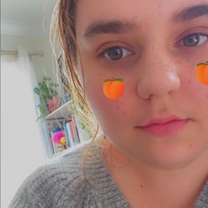 Meet your Posher, Annie